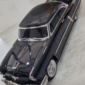 Parlante forma auto retro